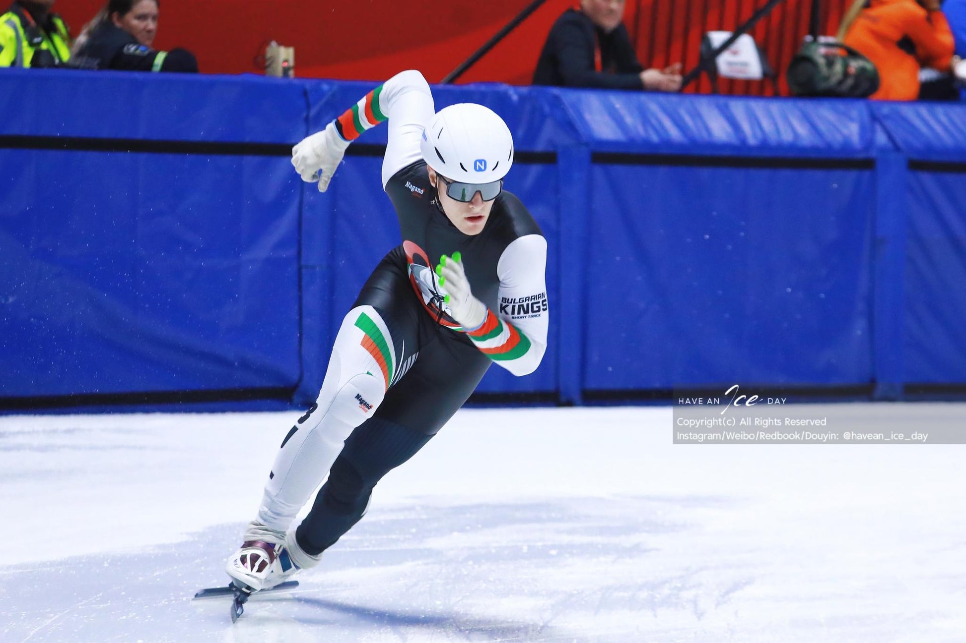 Short Track Helmet White